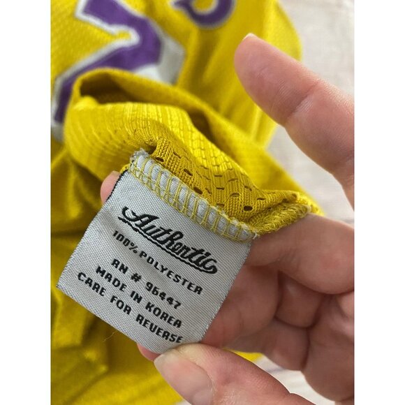 LA Lakers #32 Throwback Black Top Edition Jersey By Authentic Brand - 3XL - Picture 8 of 12